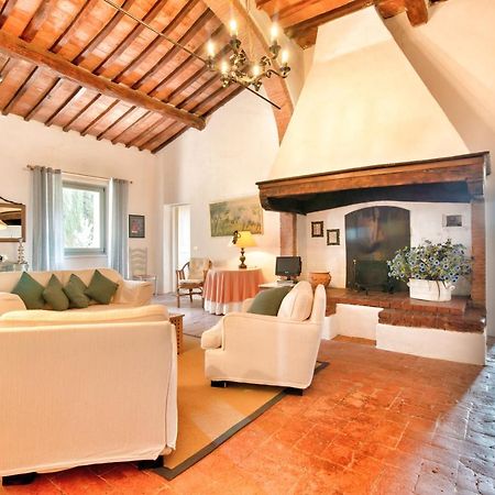Appartamenti Villa La Fonte Сан-Джиминьяно Экстерьер фото