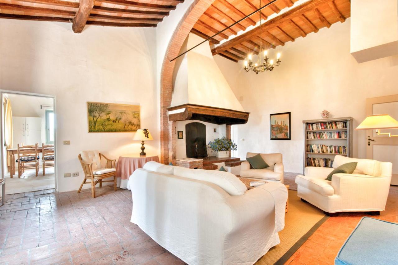 Appartamenti Villa La Fonte Сан-Джиминьяно Экстерьер фото