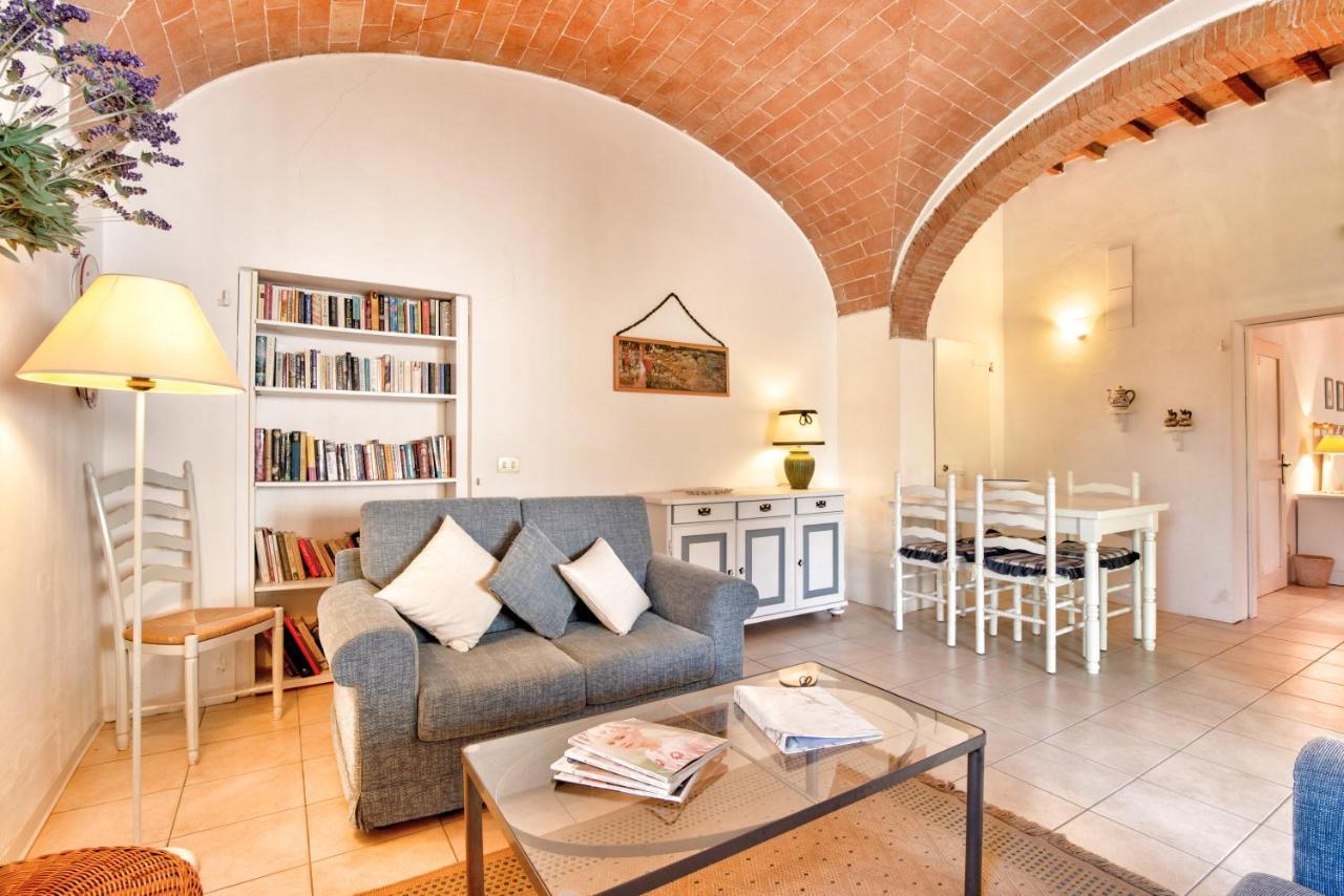 Appartamenti Villa La Fonte Сан-Джиминьяно Экстерьер фото