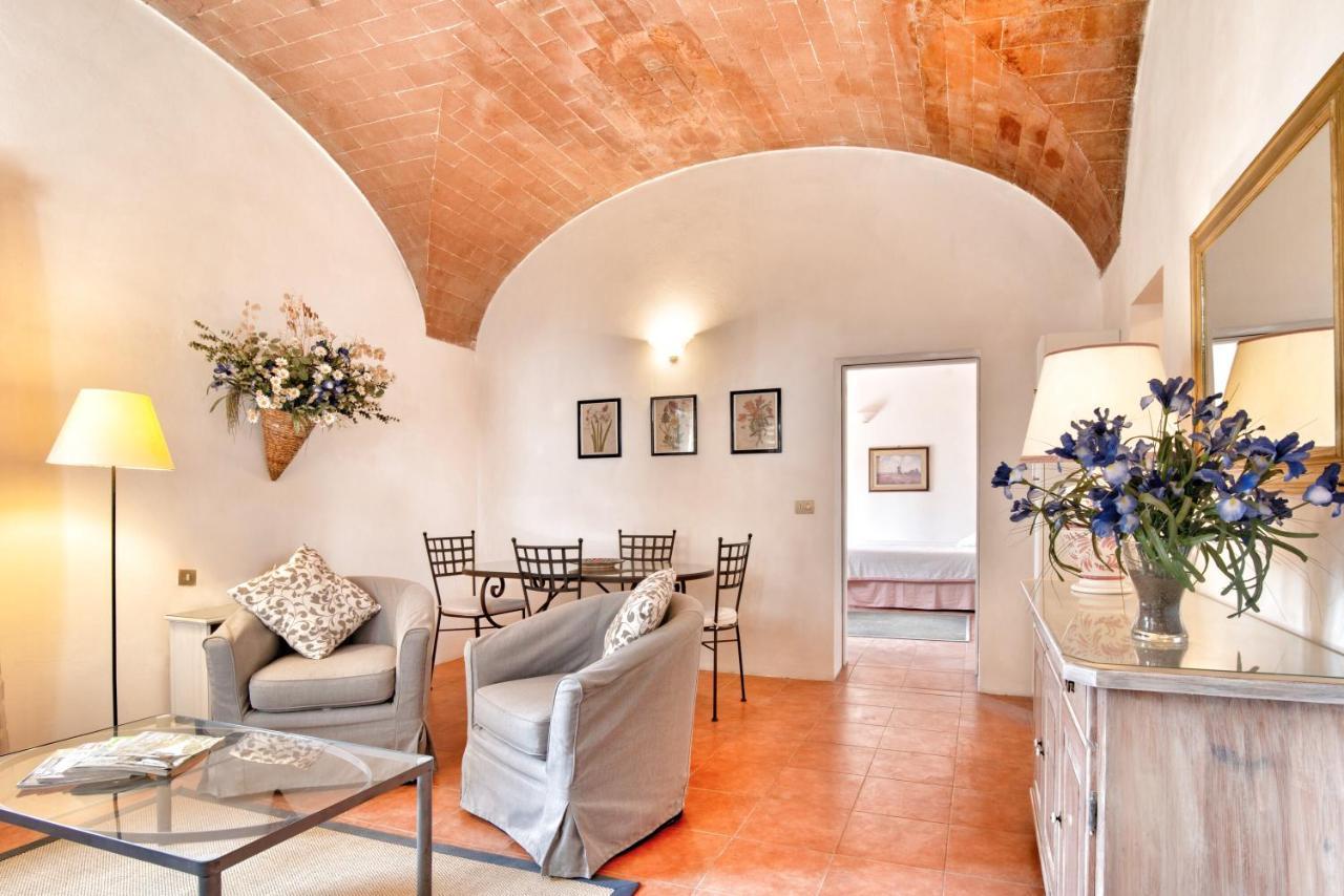 Appartamenti Villa La Fonte Сан-Джиминьяно Экстерьер фото