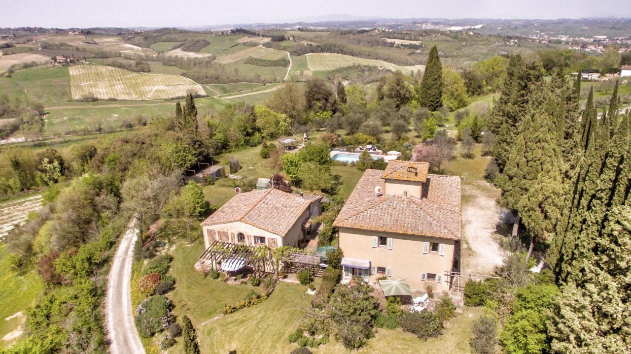 Appartamenti Villa La Fonte Сан-Джиминьяно Экстерьер фото