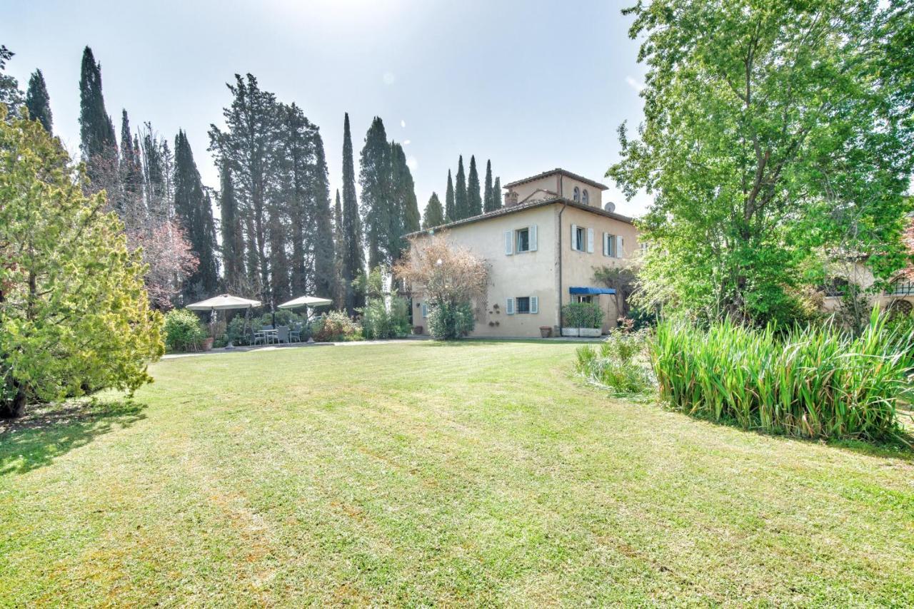 Appartamenti Villa La Fonte Сан-Джиминьяно Экстерьер фото